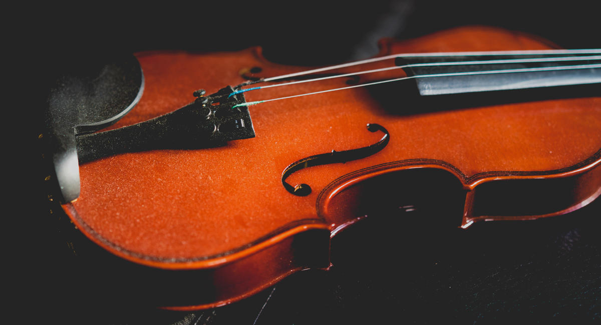 Historia del Violín Orígenes y Evolución del Instrumento Historia del Violín Orígenes y Evolución del Instrumento