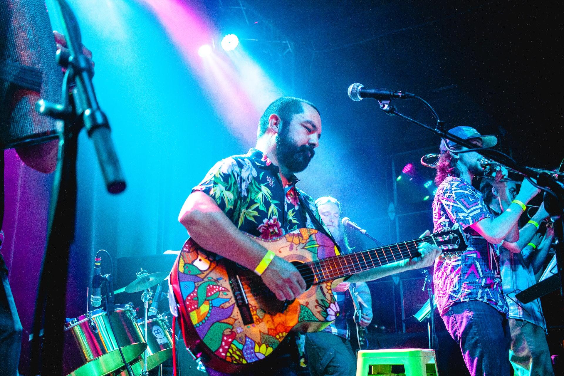 ¿Cuáles Son los Diferentes Estilos de Cumbia? Superprof